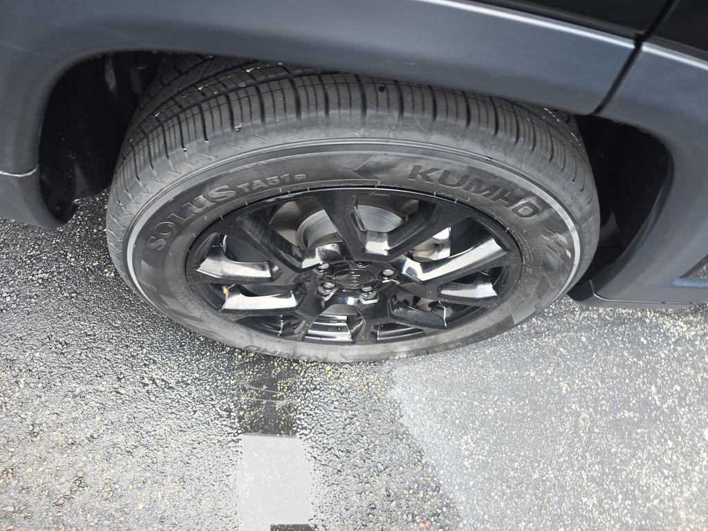 used 2022 Jeep Compass car, priced at $19,990