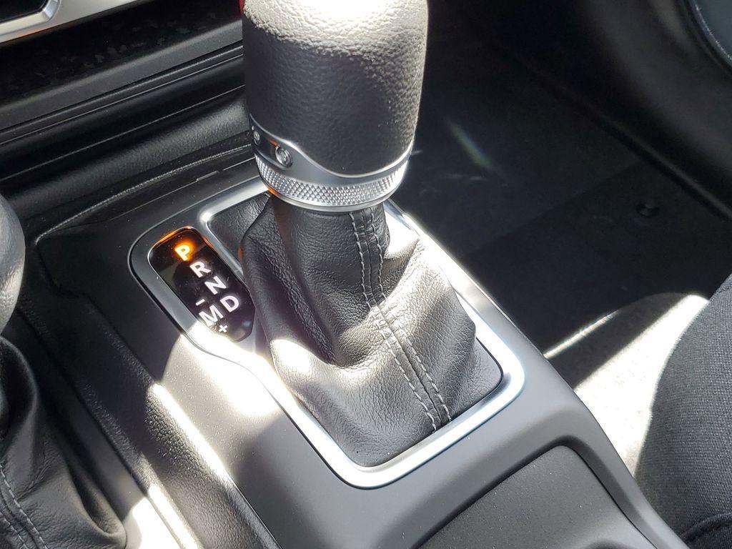 new 2025 Jeep Wrangler car, priced at $41,671