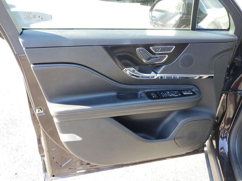 used 2023 Lincoln Corsair car, priced at $25,990