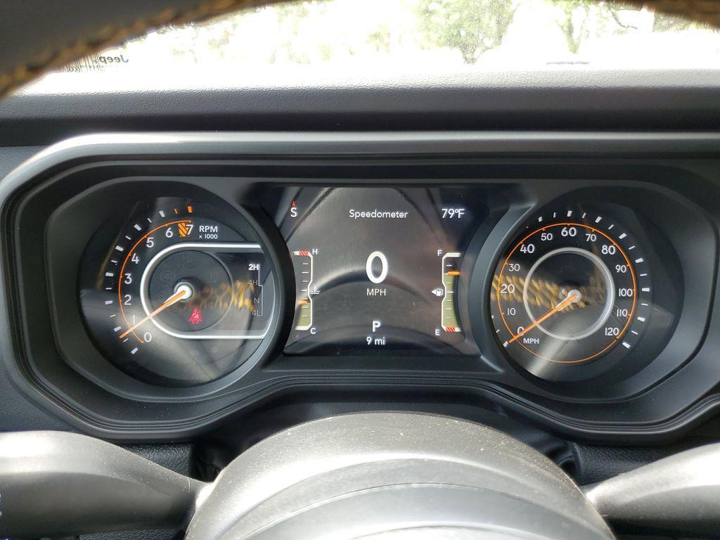 new 2025 Jeep Gladiator car, priced at $42,898