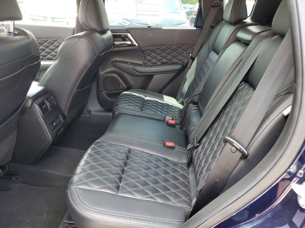 used 2023 Mitsubishi Outlander car, priced at $20,990