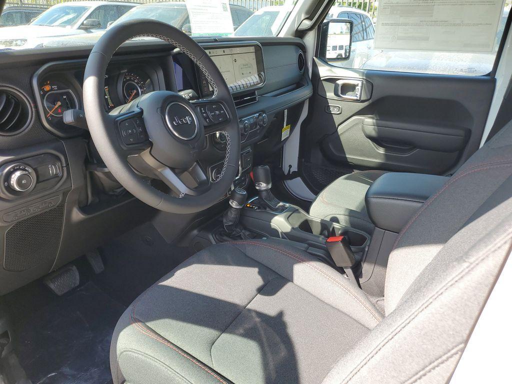 new 2025 Jeep Wrangler car, priced at $49,754