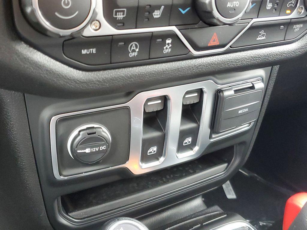 new 2025 Jeep Wrangler car, priced at $33,995
