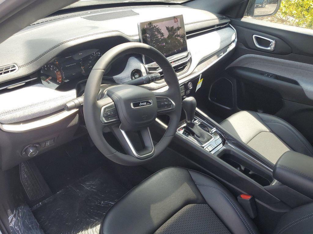 new 2025 Jeep Compass car, priced at $21,690