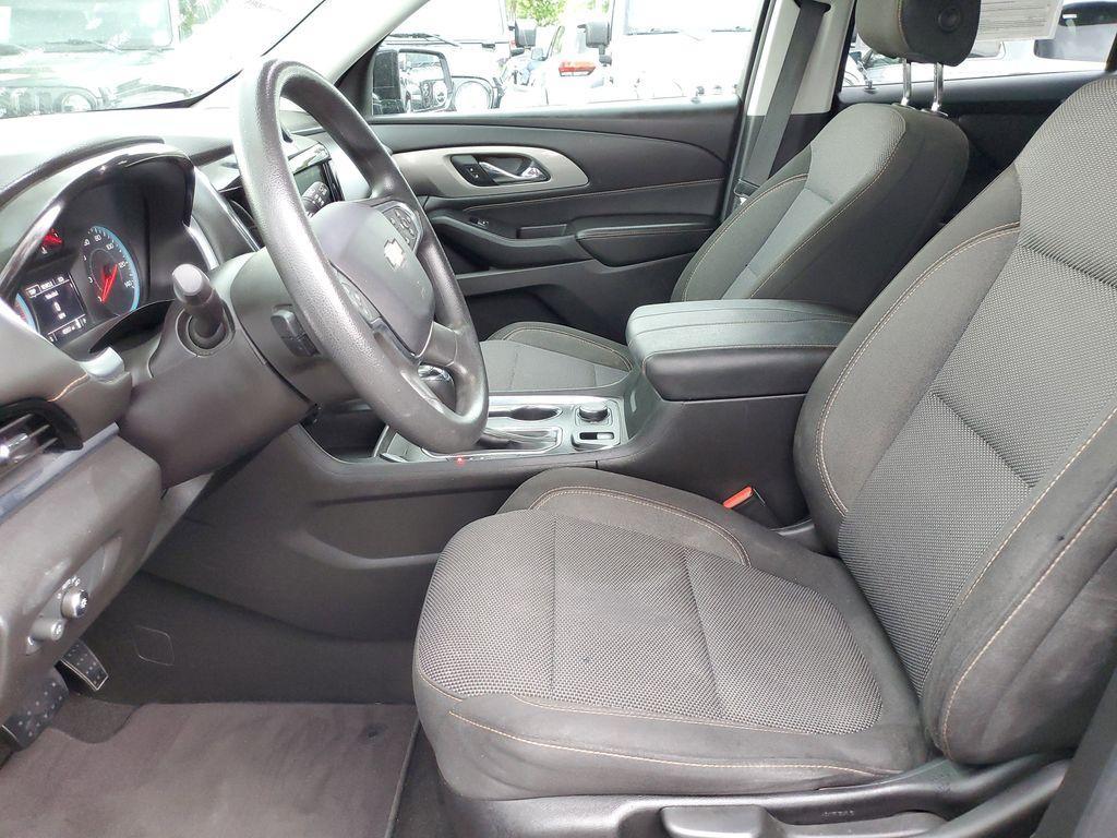 used 2018 Chevrolet Traverse car, priced at $16,990