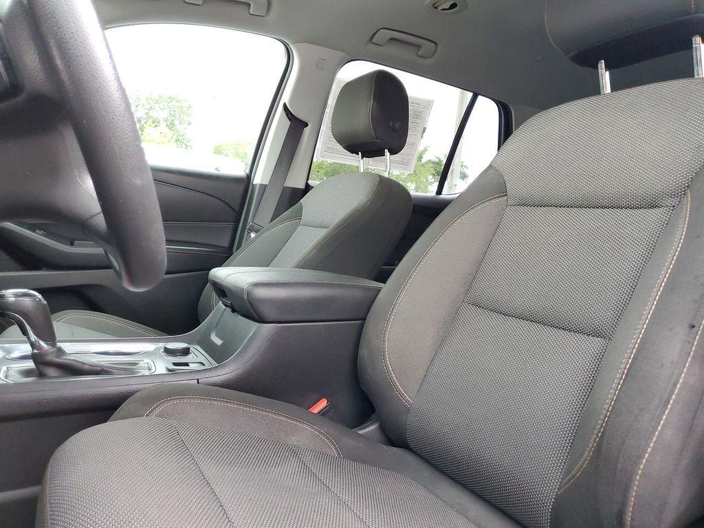 used 2018 Chevrolet Traverse car, priced at $16,990