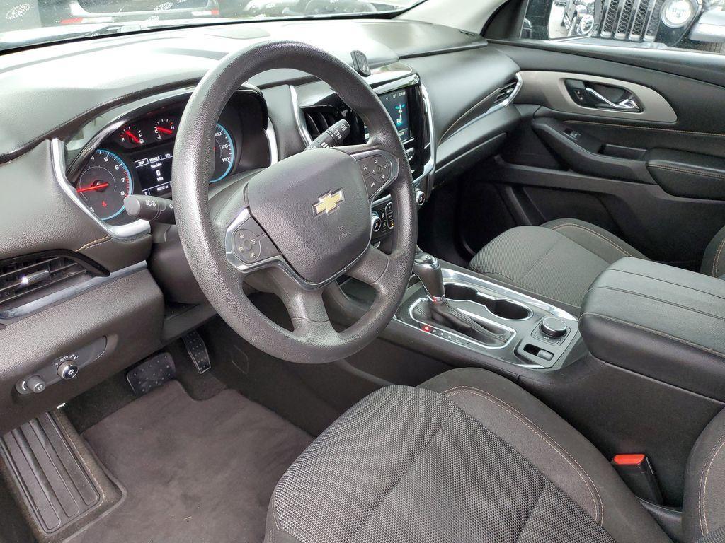 used 2018 Chevrolet Traverse car, priced at $16,990