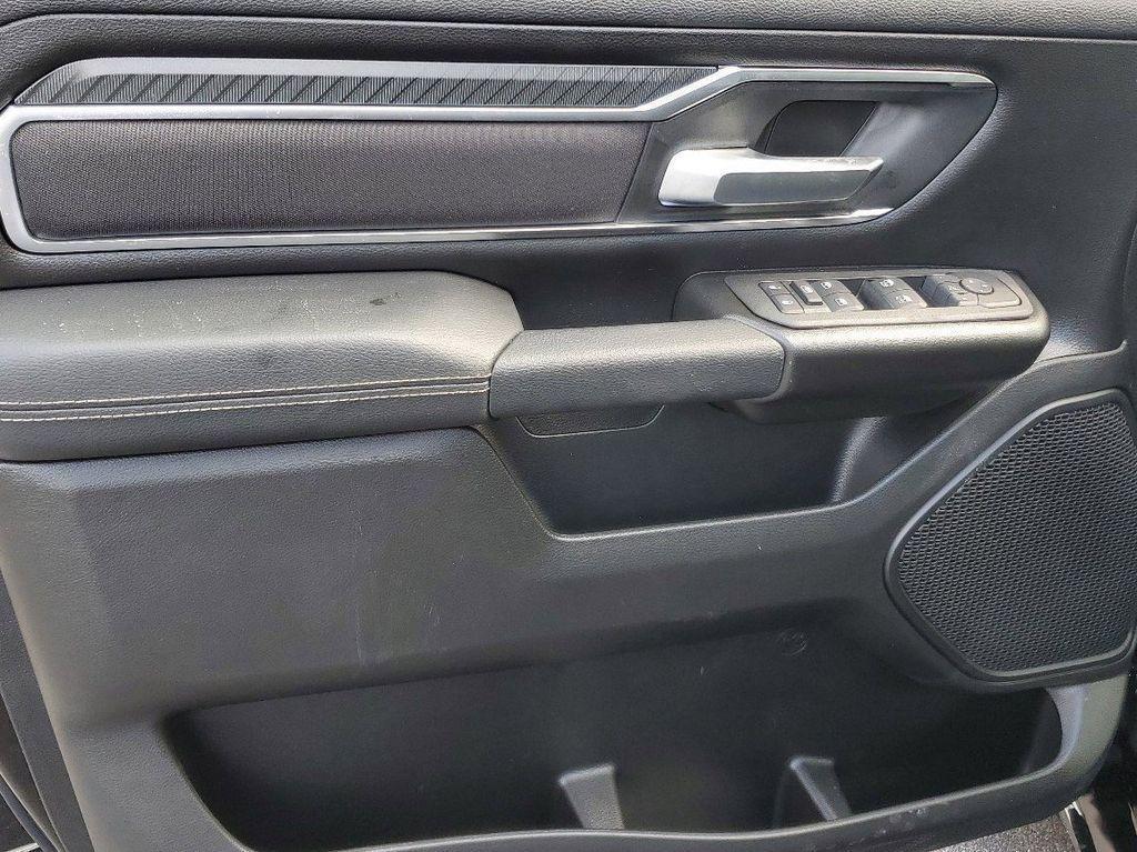 new 2025 Ram 1500 car, priced at $39,925