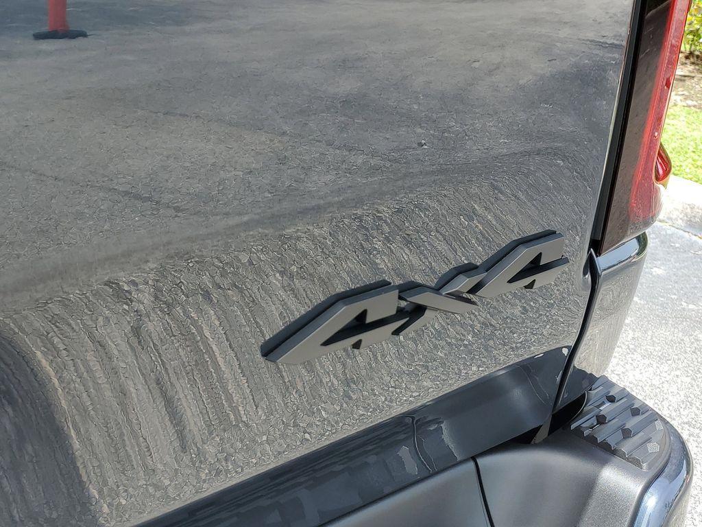 new 2025 Ram 1500 car, priced at $39,925