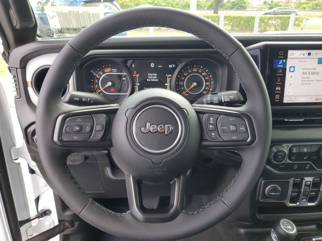 new 2025 Jeep Wrangler car, priced at $40,247