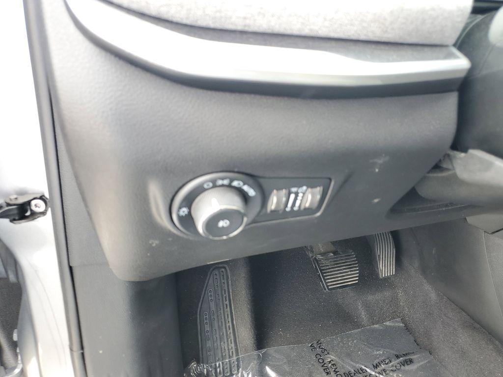 used 2022 Jeep Compass car, priced at $17,990