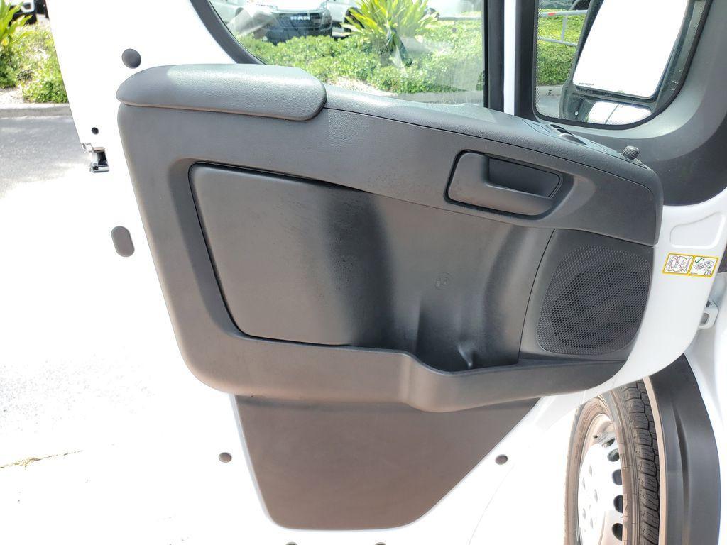 new 2025 Ram ProMaster 2500 car, priced at $45,027