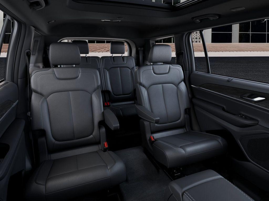 new 2025 Jeep Grand Cherokee L car, priced at $41,535