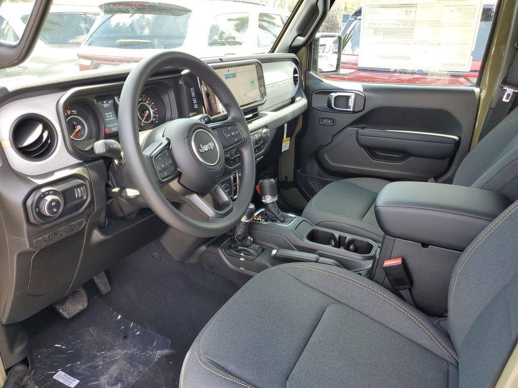 new 2025 Jeep Gladiator car, priced at $33,817
