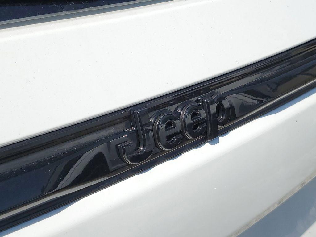 new 2025 Jeep Grand Cherokee car, priced at $34,973