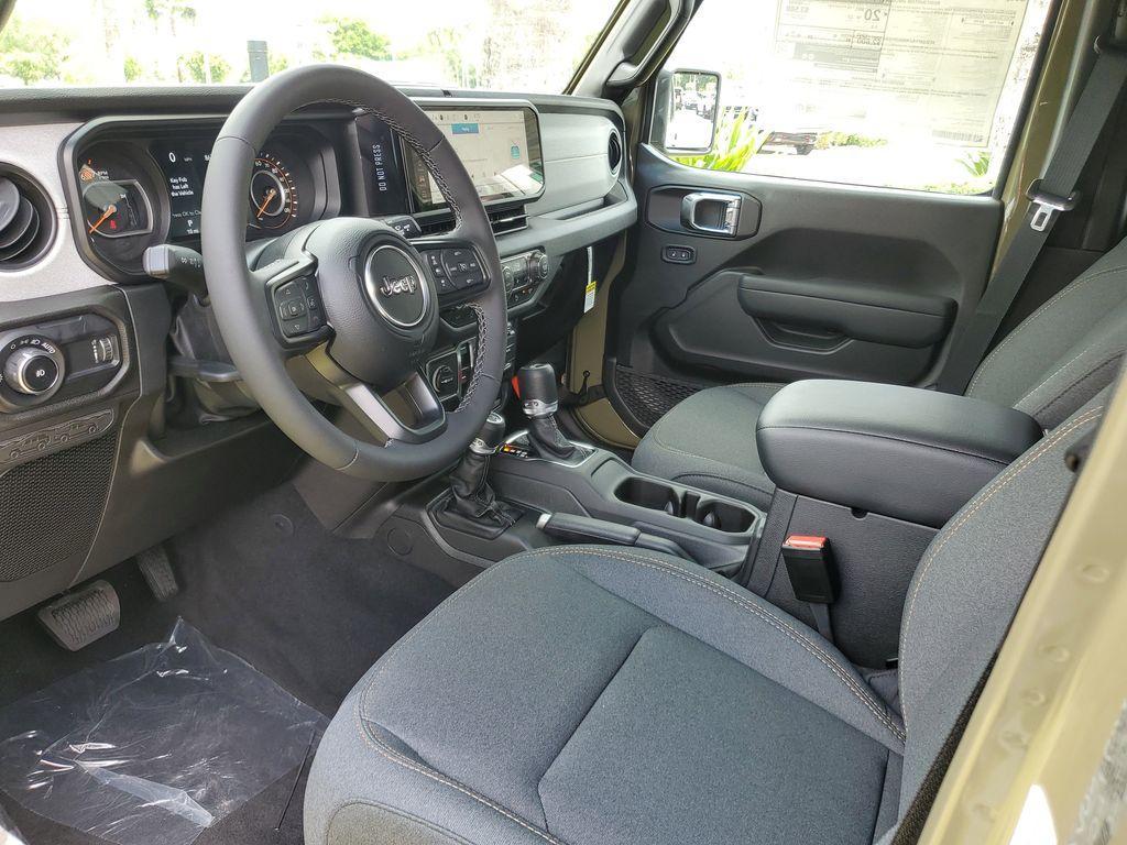 new 2025 Jeep Wrangler car, priced at $43,871