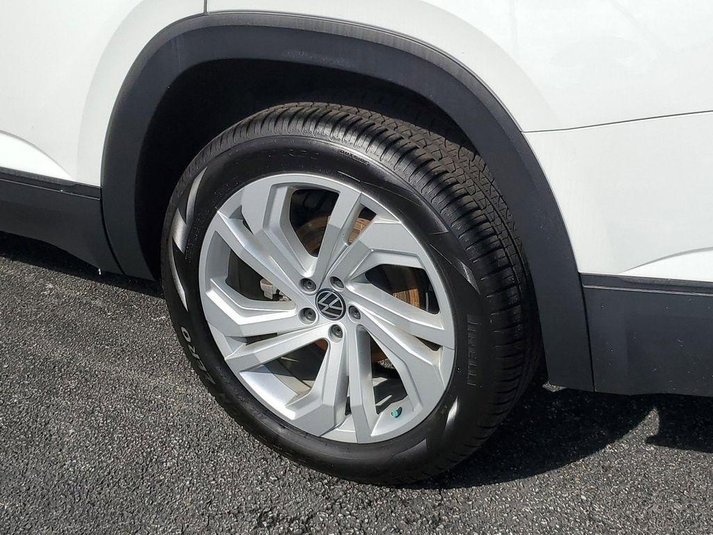used 2021 Volkswagen Atlas car, priced at $21,990