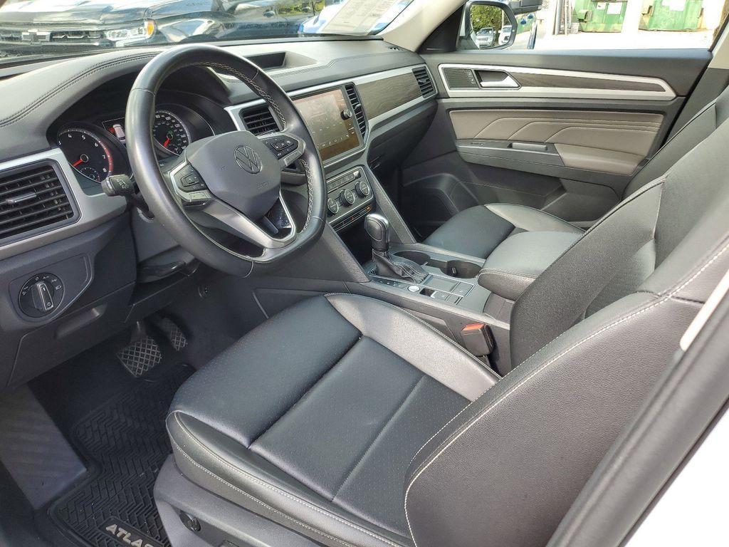 used 2021 Volkswagen Atlas car, priced at $21,990