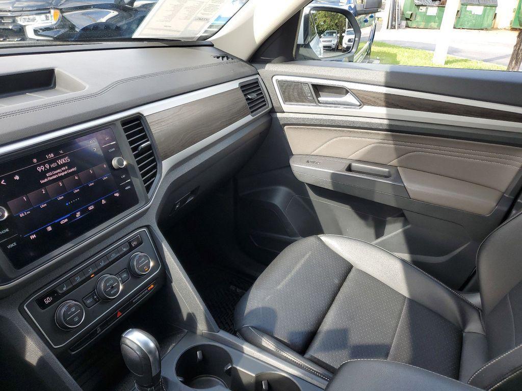 used 2021 Volkswagen Atlas car, priced at $21,990