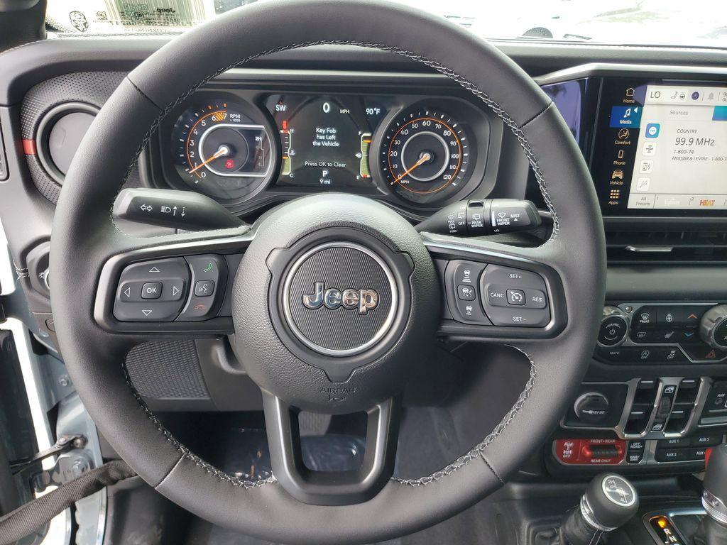 new 2025 Jeep Wrangler car, priced at $53,890