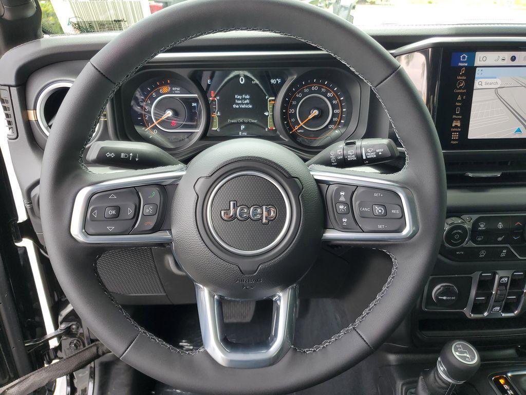 new 2025 Jeep Wrangler car, priced at $45,727