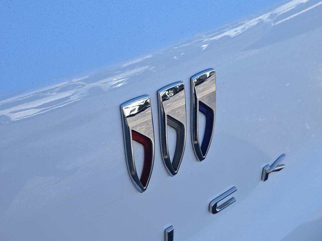 used 2025 Buick Encore GX car, priced at $21,990