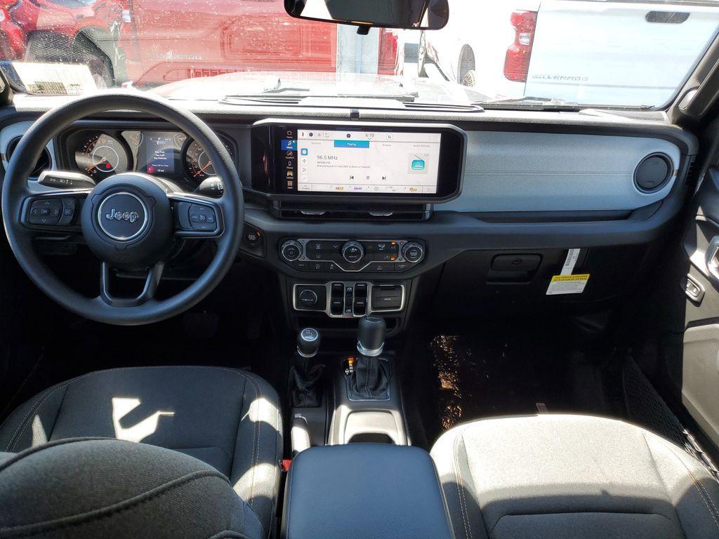 new 2025 Jeep Gladiator car, priced at $36,680