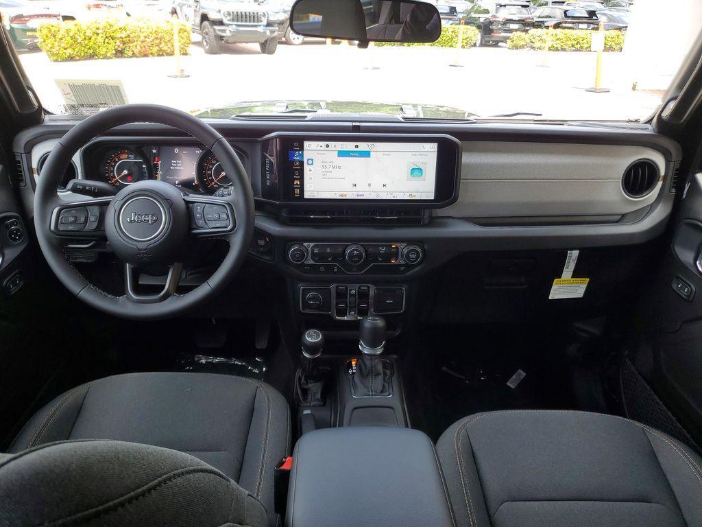 new 2025 Jeep Wrangler car, priced at $40,076