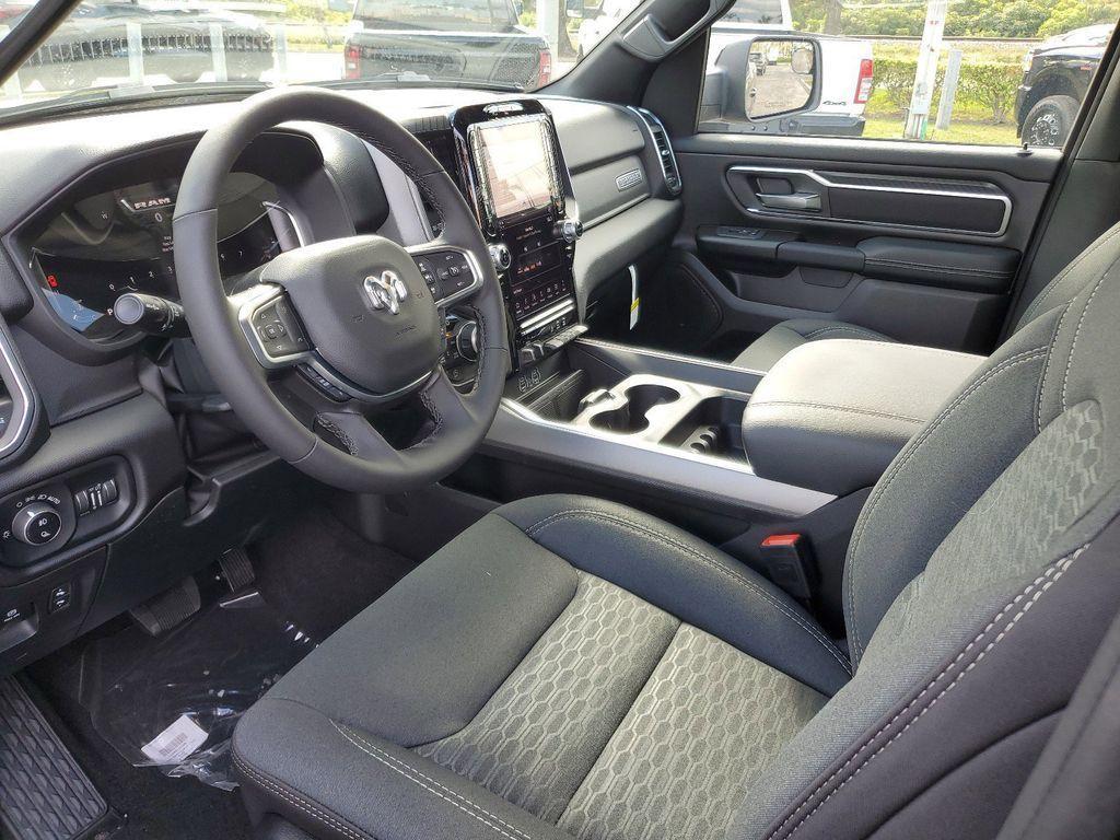 new 2025 Ram 1500 car, priced at $38,672