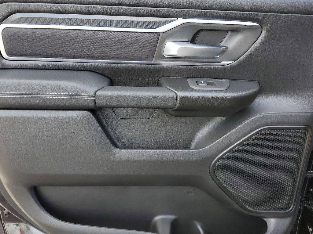 new 2025 Ram 1500 car, priced at $38,672
