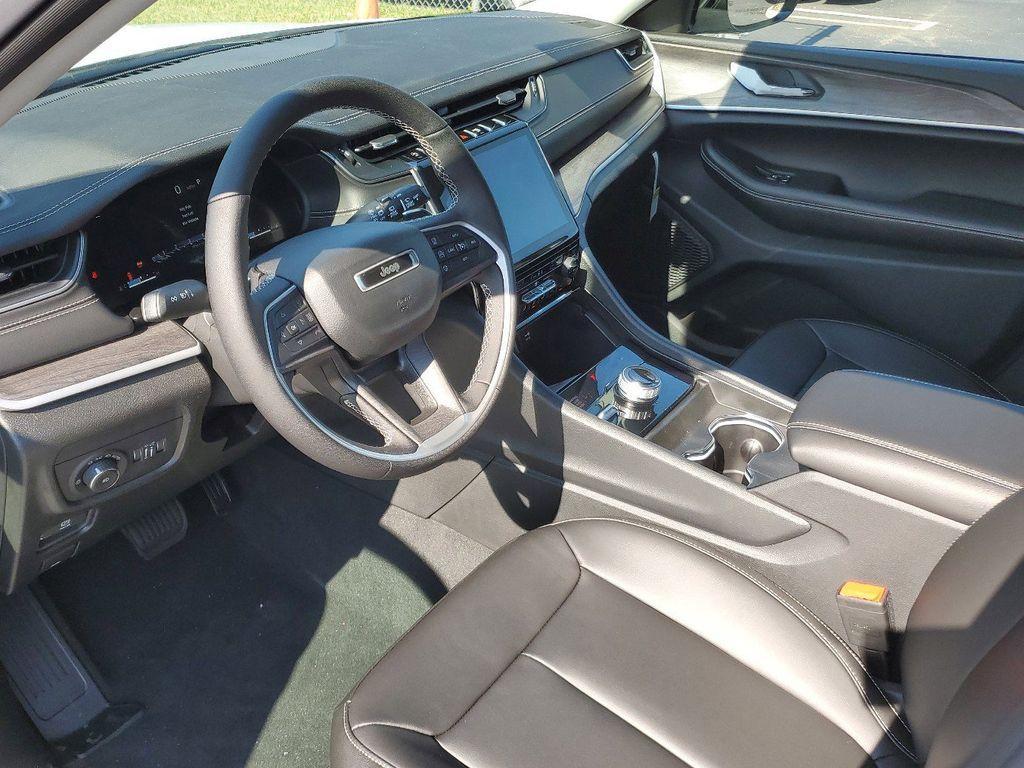 new 2025 Jeep Grand Cherokee L car, priced at $43,605
