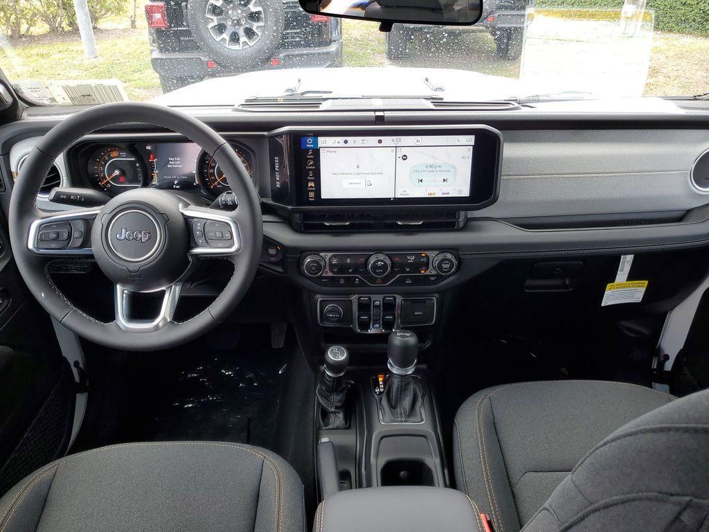 new 2025 Jeep Wrangler car, priced at $45,387