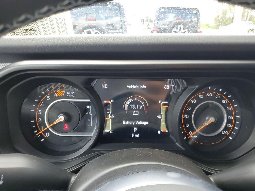 new 2025 Jeep Wrangler car, priced at $45,387