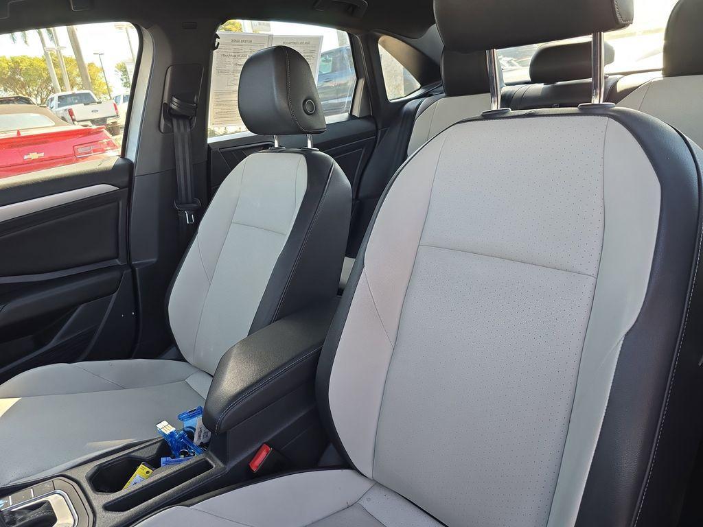 used 2021 Volkswagen Jetta car, priced at $15,990