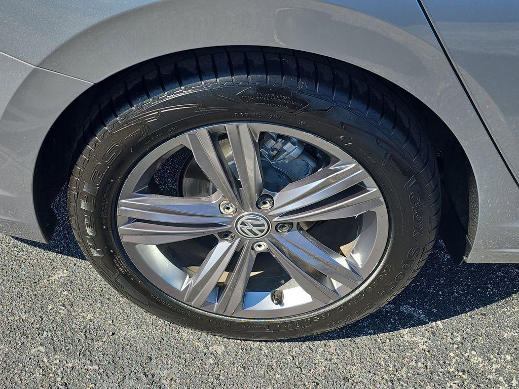 used 2021 Volkswagen Jetta car, priced at $15,990