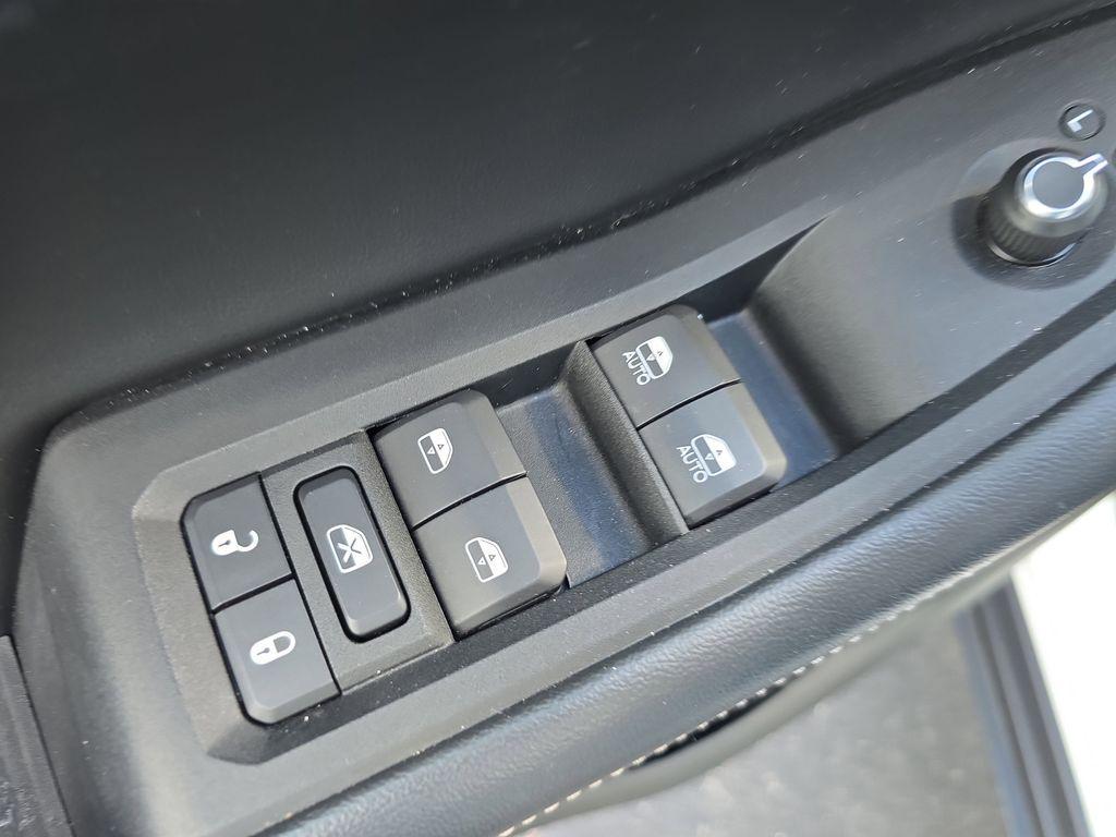 used 2022 Jeep Grand Cherokee L car, priced at $22,490