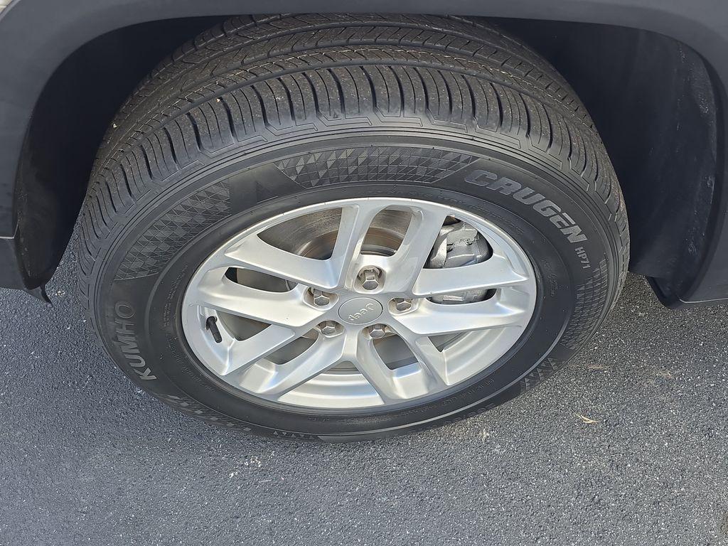 used 2022 Jeep Grand Cherokee L car, priced at $22,490