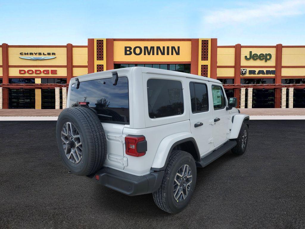 new 2025 Jeep Wrangler car, priced at $45,632