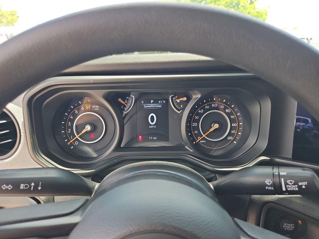 new 2025 Jeep Gladiator car, priced at $33,499