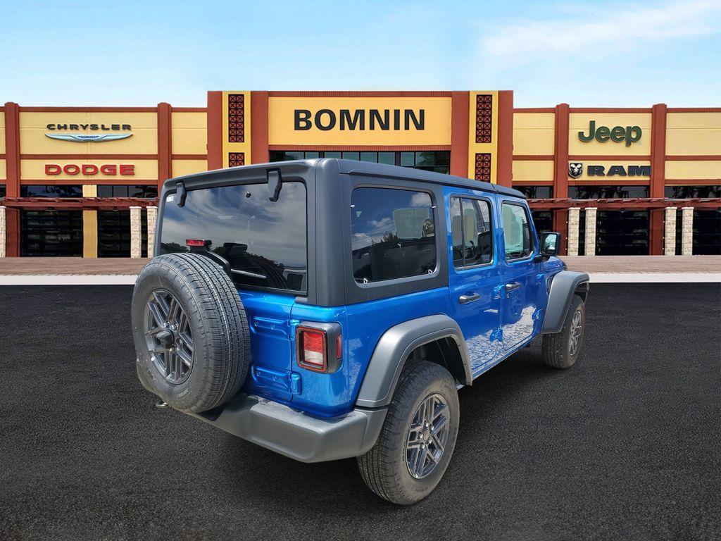 new 2025 Jeep Wrangler car, priced at $39,675
