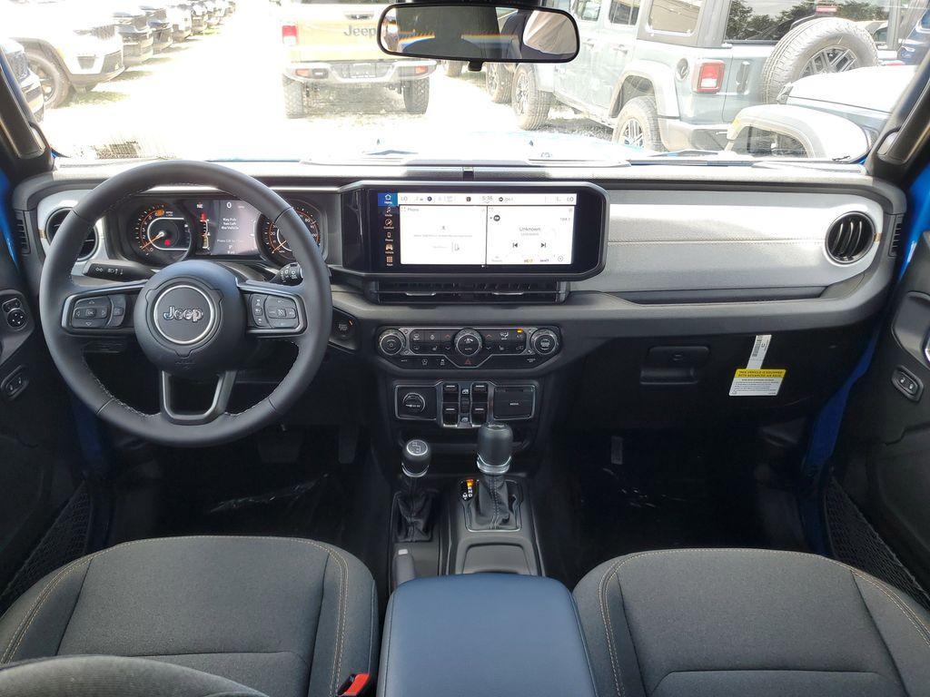 new 2025 Jeep Wrangler car, priced at $39,675