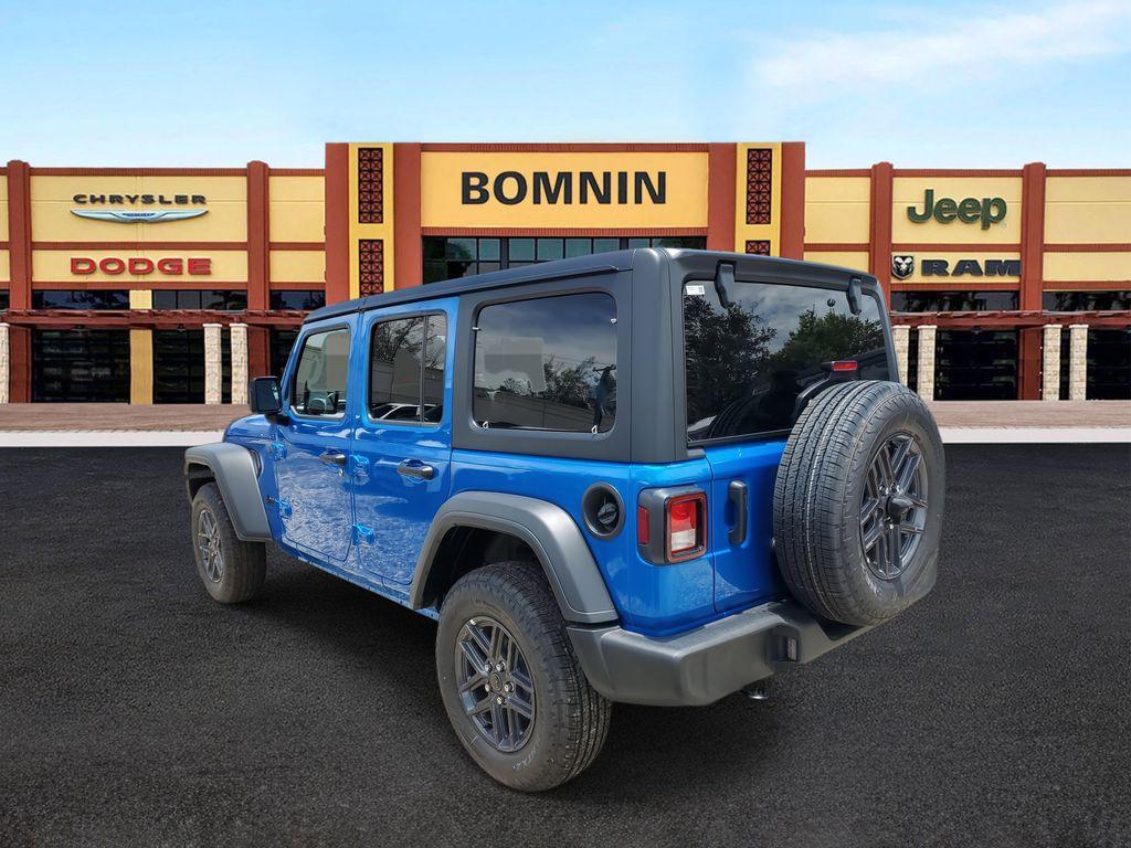 new 2025 Jeep Wrangler car, priced at $39,675