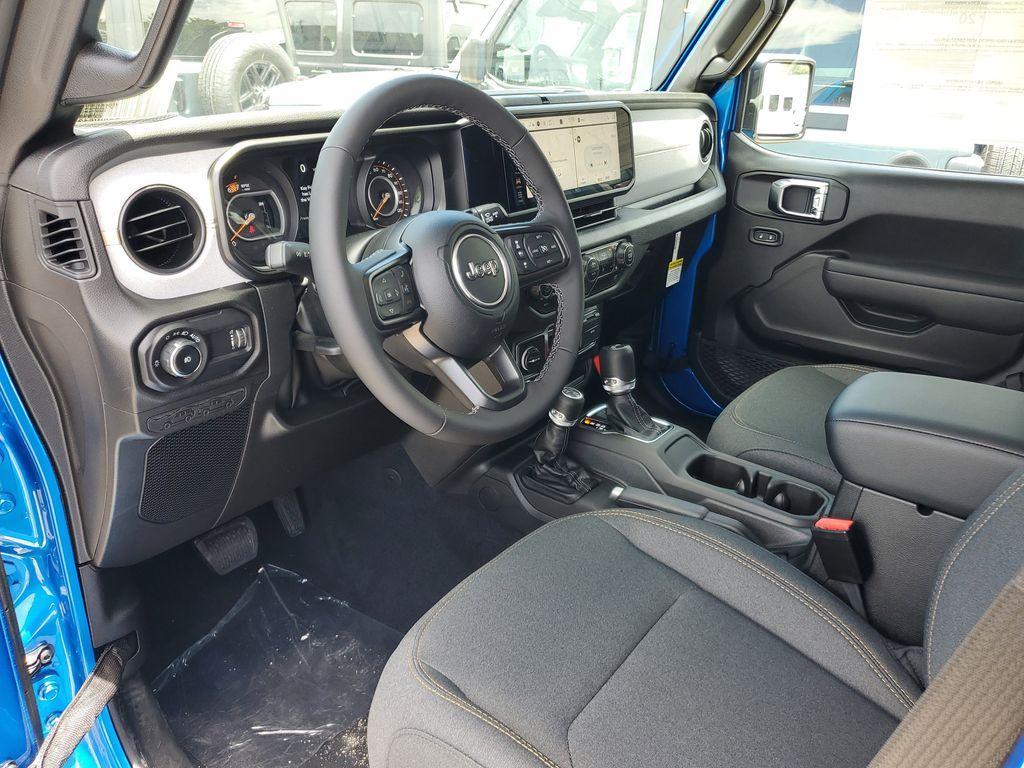 new 2025 Jeep Wrangler car, priced at $39,675