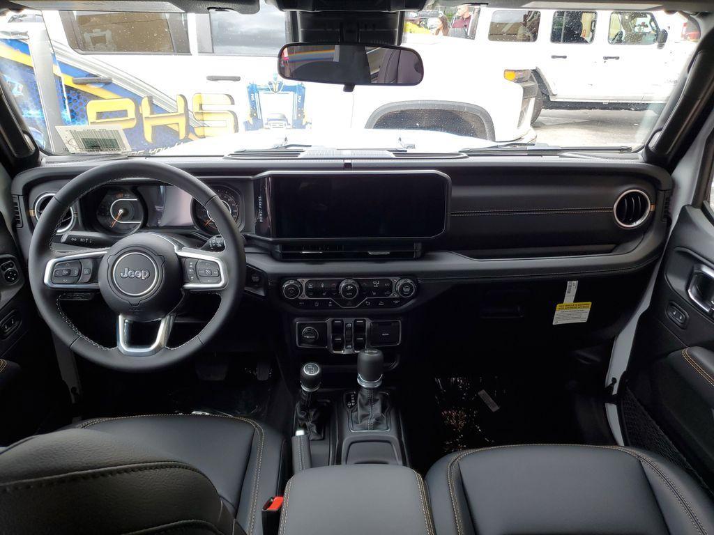 new 2025 Jeep Wrangler car, priced at $45,195