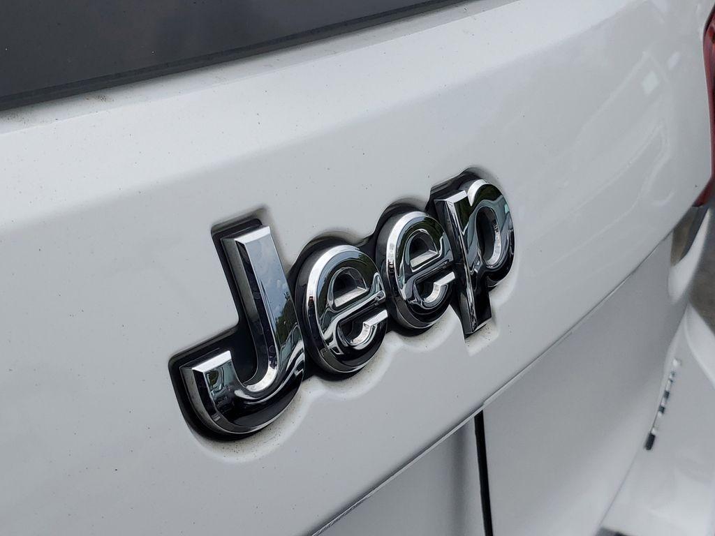 used 2020 Jeep Grand Cherokee car, priced at $20,990