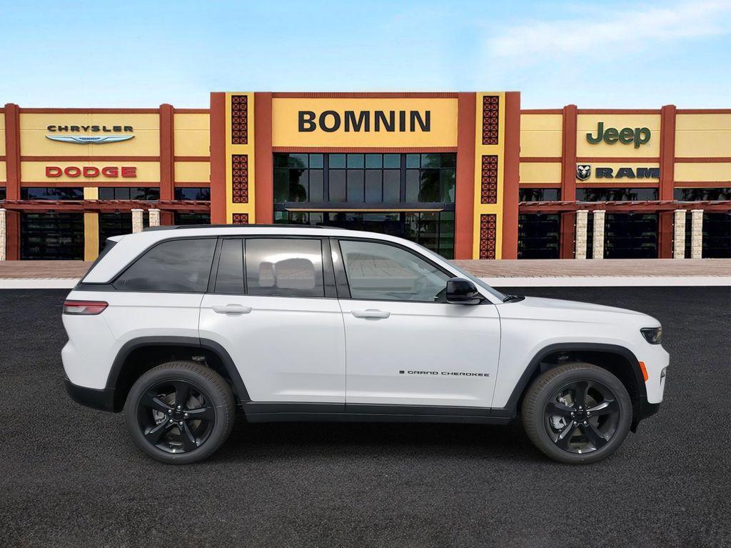 new 2025 Jeep Grand Cherokee L car, priced at $38,625