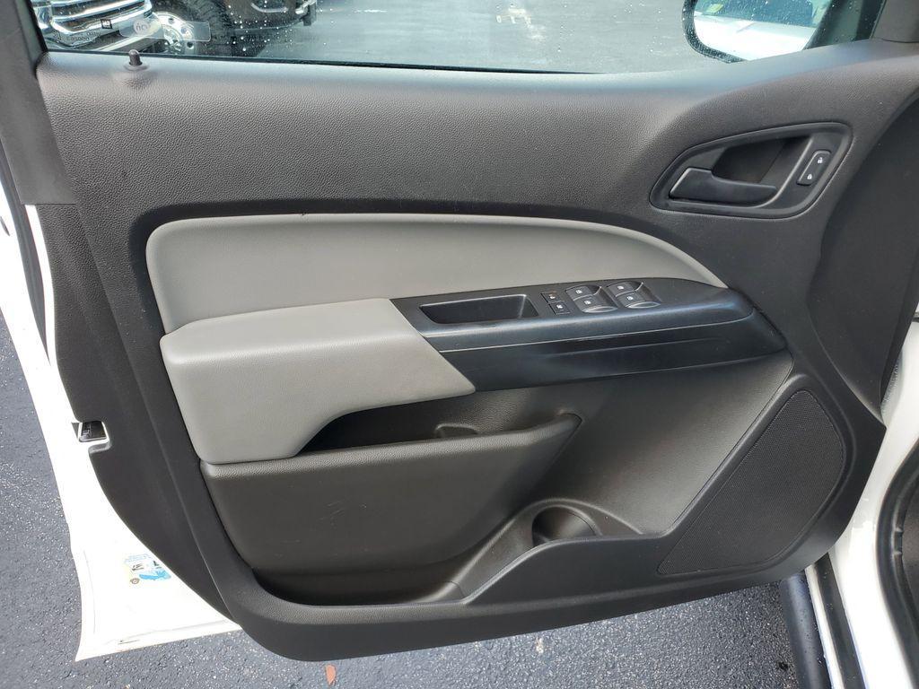 used 2021 GMC Canyon car, priced at $21,490