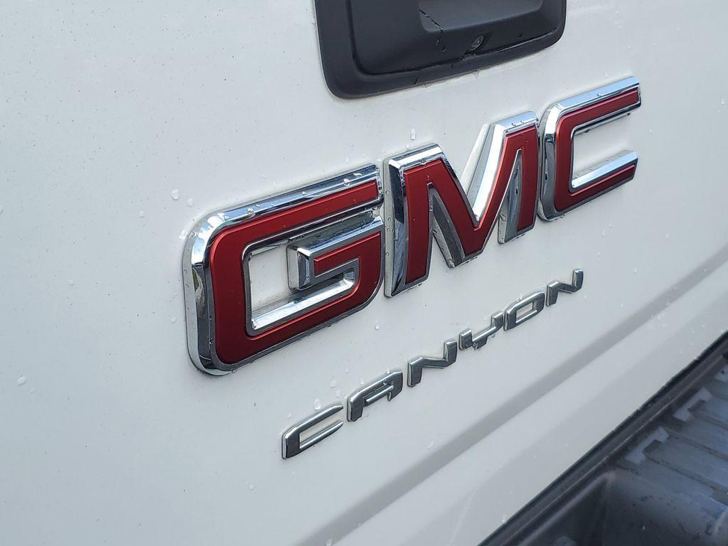 used 2021 GMC Canyon car, priced at $21,490