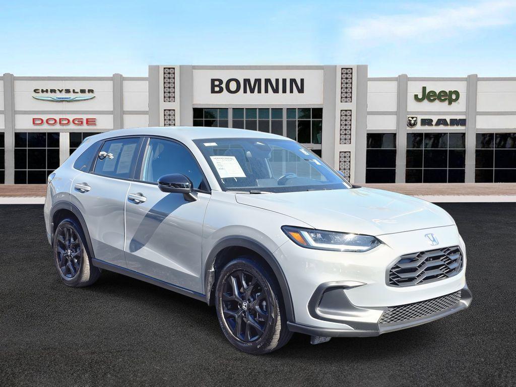 used 2025 Honda HR-V car, priced at $23,490