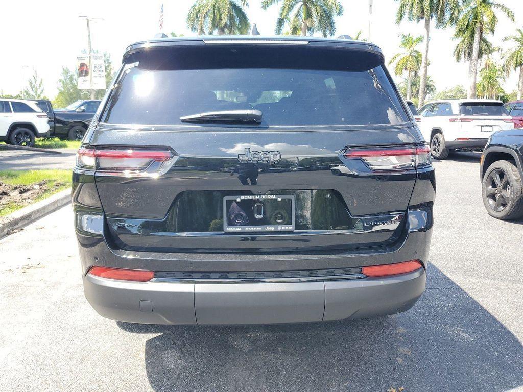 new 2025 Jeep Grand Cherokee L car, priced at $42,995